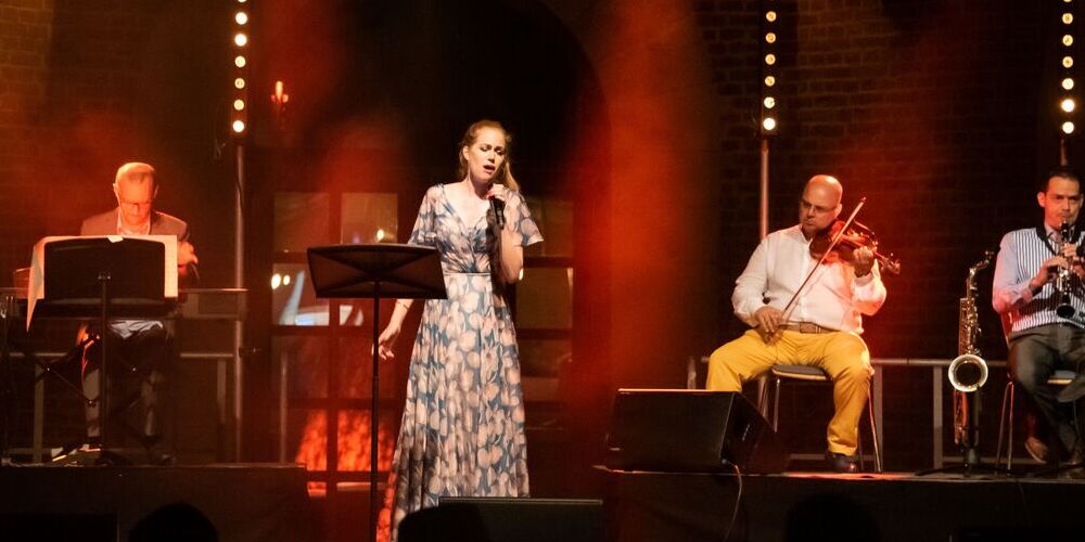 Tickets Sarah Bouwers & das Trio Jassiko, Neujahrkonzert in Bad Sassendorf
