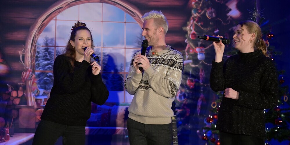 Tickets Weihnachten mit Freunden, Die schönsten Songs, Geschichten & Comedy zum Fest in Bad Sassendorf